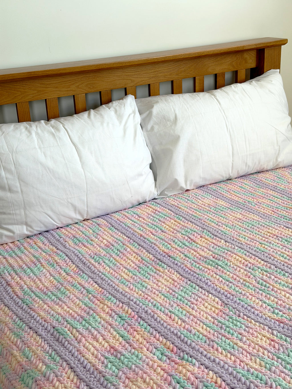 Marshmallow Stripes Thick Blanket